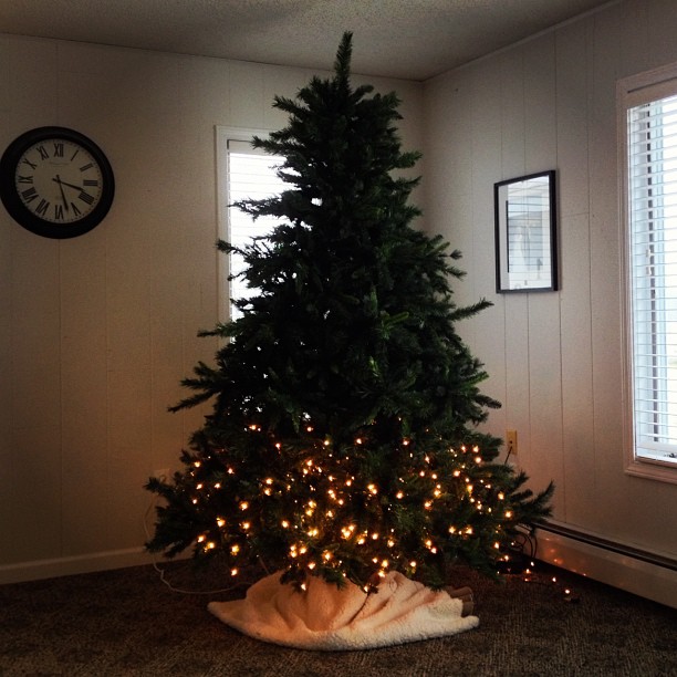 399222_792900878274_63845533_n